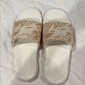 Nike Tan and White Animal Print Slides
